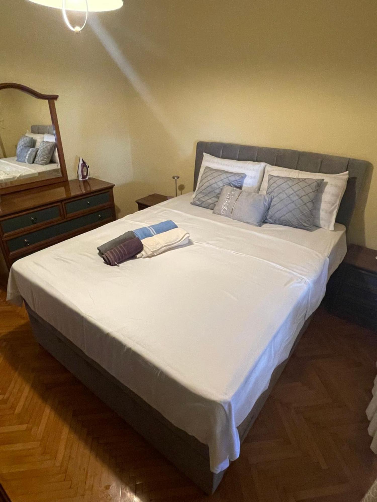 Apartman Luka + Free Parking Apartment Zadar Bagian luar foto