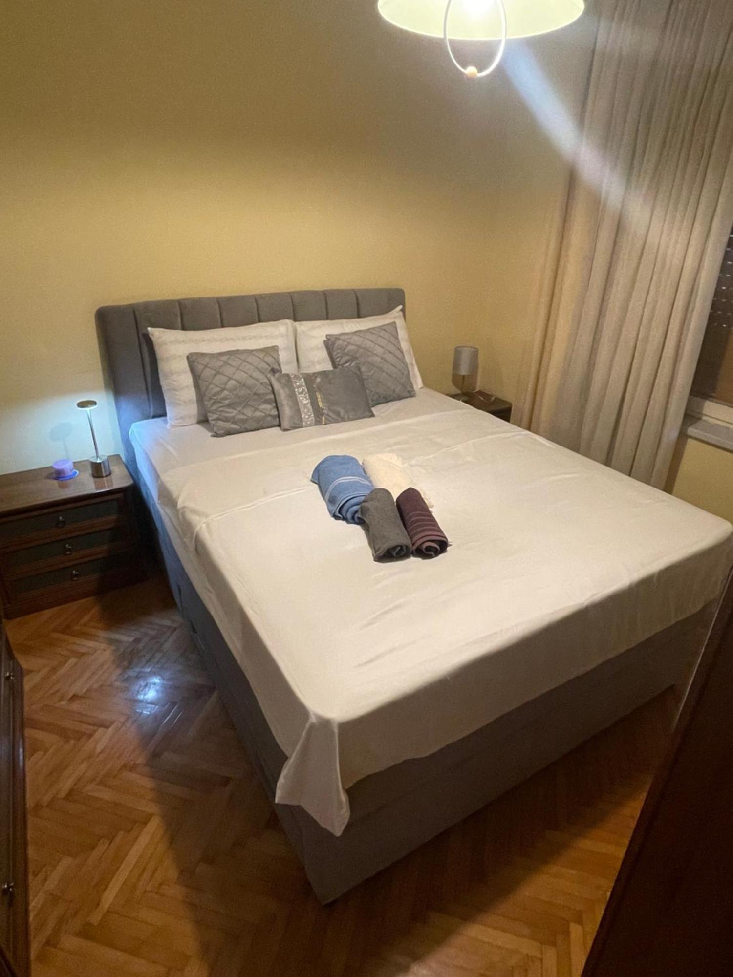 Apartman Luka + Free Parking Apartment Zadar Bagian luar foto